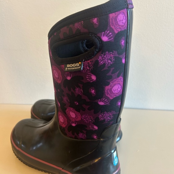 BOGS Winter Insulated Warm Waterproof Boots Women Youth Purple Floral - Picture 6 of 10
